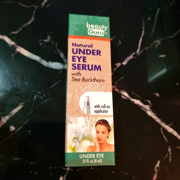 Beauty Guru Under Eye Serum Roll On - Picture 1 of 4